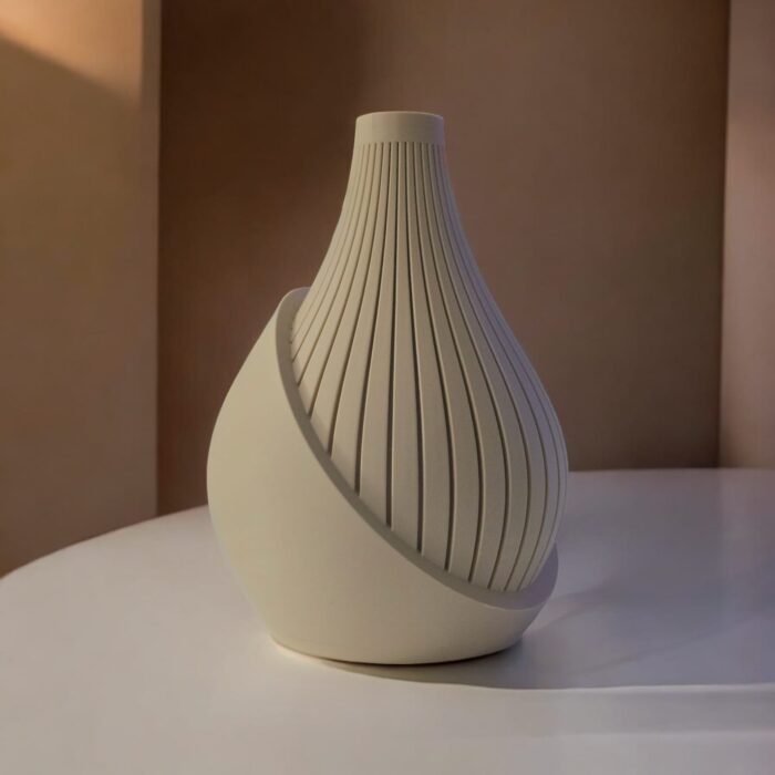 Chic Vase for Modern Living Room Decor - Yovi Vase - Image 3