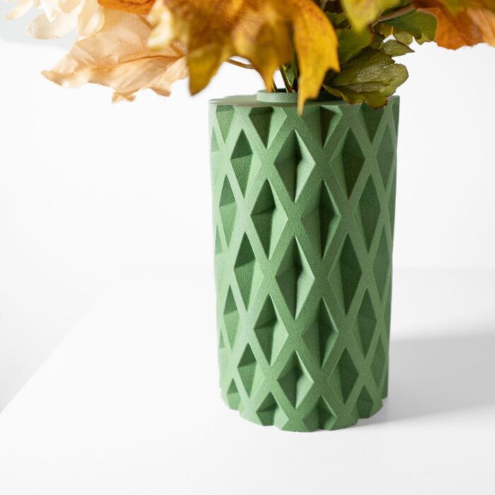 Artistic Vase for Modern Interior Styling - Kymara Vase - Image 2