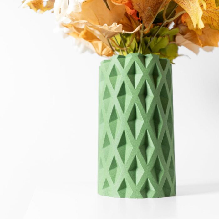 Artistic Vase for Modern Interior Styling - Kymara Vase - Image 4