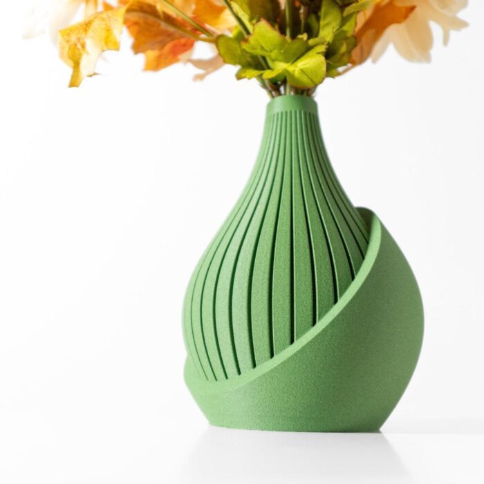 Chic Vase for Modern Living Room Decor - Yovi Vase - Image 5