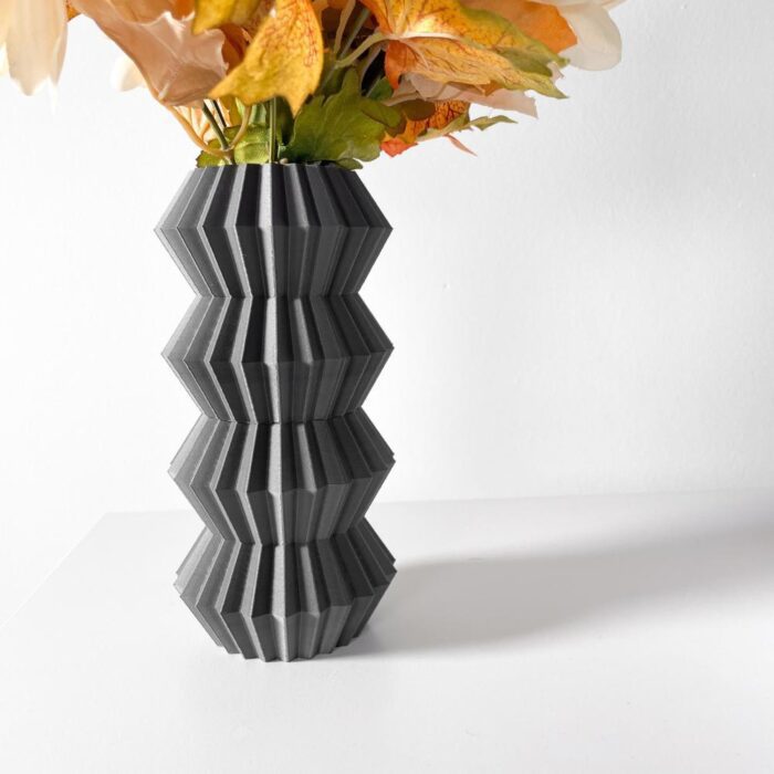 Elegant Flower Vase for Living Room Decor - Juno Vase - Image 4