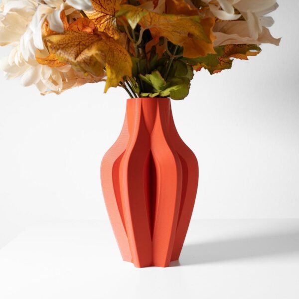Elegant Vase for Flower Arrangements - Kasia Vase