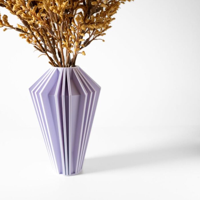 Chic Decorative Vase for Flower Arrangements - Kimi Vase - Image 4