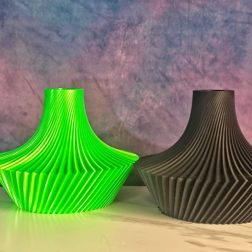 Sleek Vase for Stylish Living Room Decor - Kitan Short Vase - Image 6