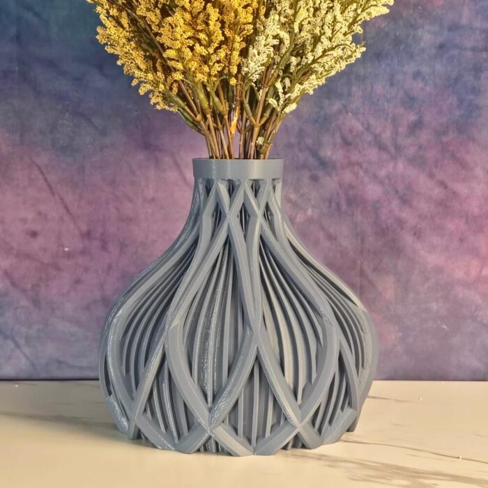 Sleek Vase for Flower Arrangements - Kami Short Vase - Image 2