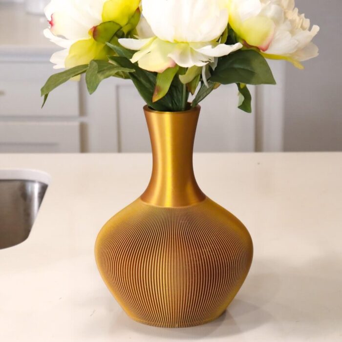 Chic Decorative Vase for Flower Arrangements - Modern Vase - Image 5