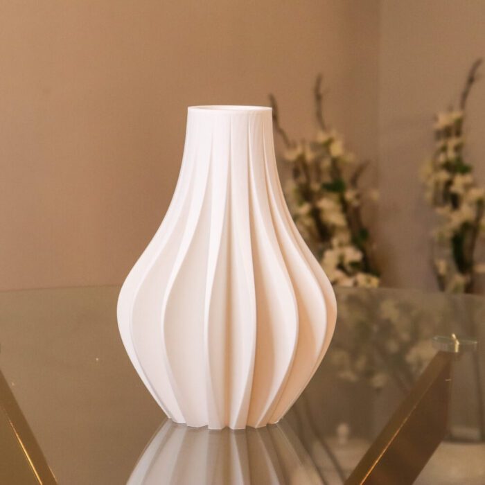 Unique Modern Home Decor Vase - Zolara Vase - Image 2