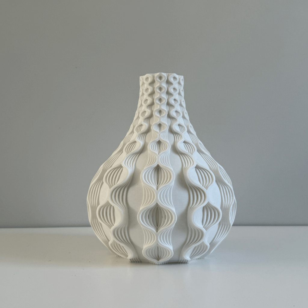 Ripple Bloom Vase – 3D Printed Sculptural Decorative Vase for Modern Home Styling - Image 7