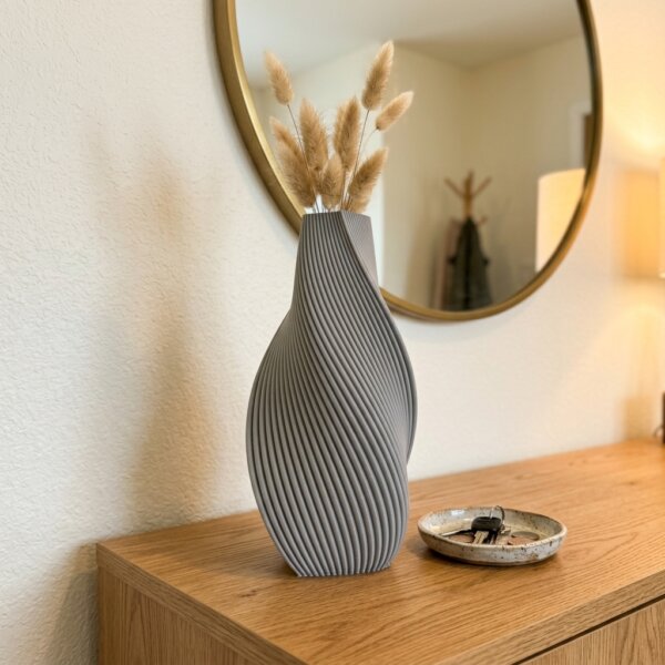 Twist Flow Vase – Modern Sculptural Ribbed Vase, 3D Printed Minimalist Home Decor, Abstract Spiral Statement